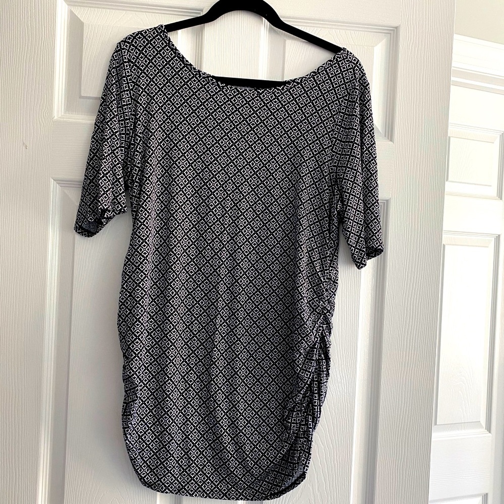 B&W Printed Maternity Tunic NWT